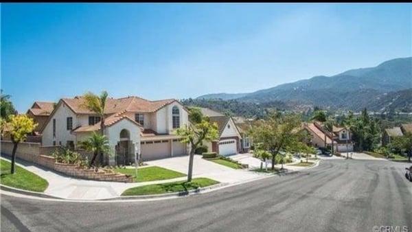 1169 Bronwyn Dr. Corona CA 92882