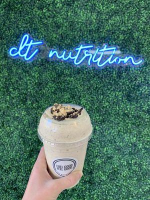 PB Oreo shake