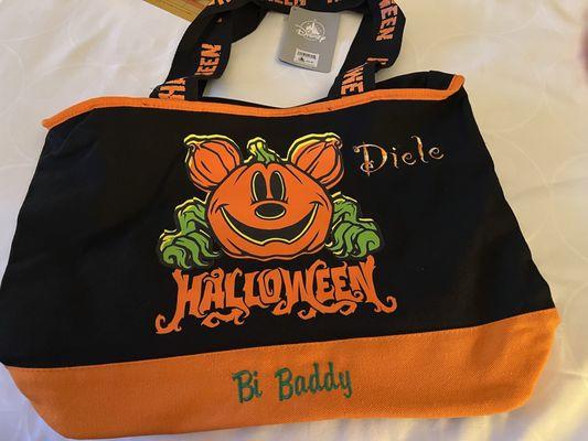 Customizable Halloween Tote available!