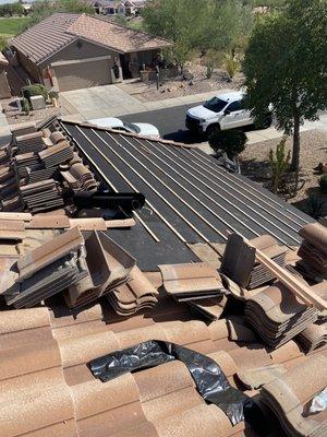 Tile roof repair