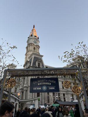 11/25/2023 at dilworth park facing city hall