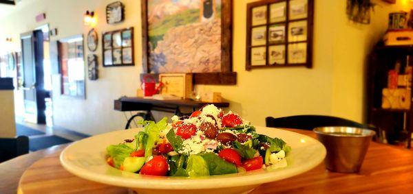 Taso's Greek Salad, Mt Shasta Places To Eat