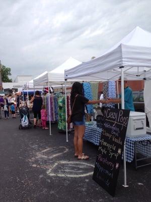 Lots of great vendors at this market. Fresh fruits and veggies, handmade goods, bakery items, and live music.