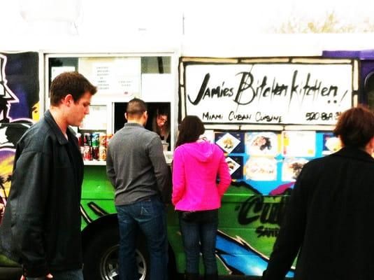 Jamie's Bitchen Kitchen!