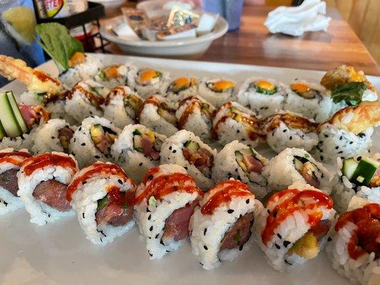 Shucker, Maui Wowi, spicy Tuna, shrimp tempura rolls