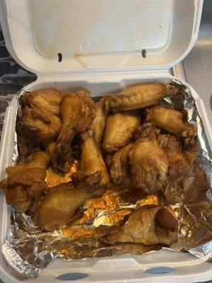 The "medium" buffalo wings