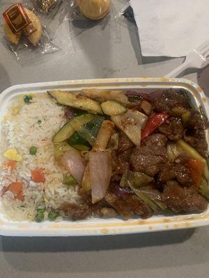 Spicy beef w/ vegetable fried rice