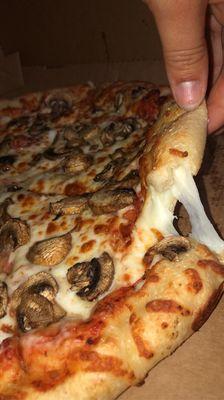 Stuffed crust + mushroom pizza