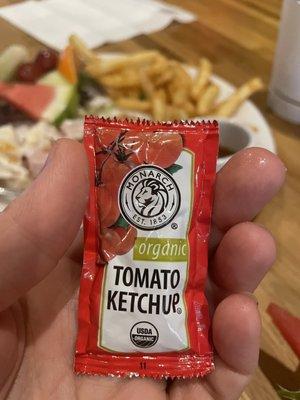 Yay! Organic ketchup to go w the best crispy fries!!