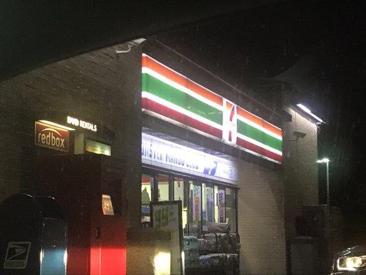 Evening 7-Eleven