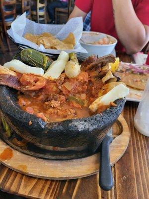 Molcajete mixto