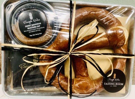 Great culinary gifts: large Pretzel Twist with Sweet Bavarian Mustard Dip.