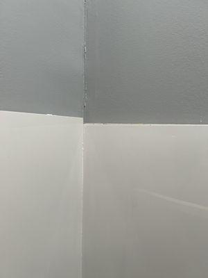 Shower wall installed uneven