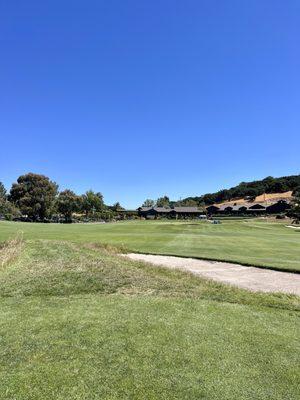 Hole 9 into the clubhouse