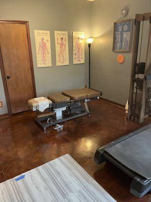 treatment room for flexion/distraction and physical therapy