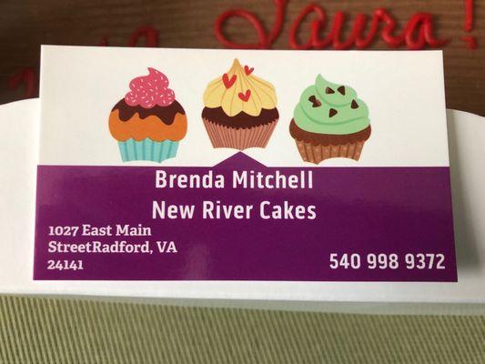 Nice lady who makes great cakes!