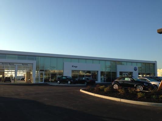 Our New facility in the Kings Auto Mall.