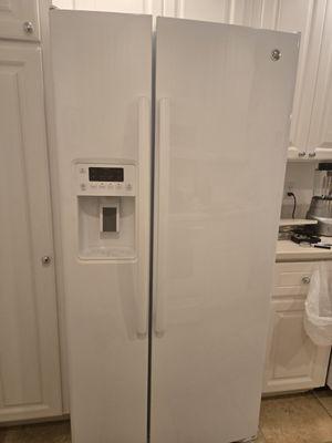 GE Refrigerator