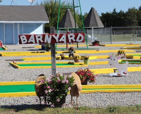 Barnyard 18- hole miniature golf  is a free amenity when camping at Walt's