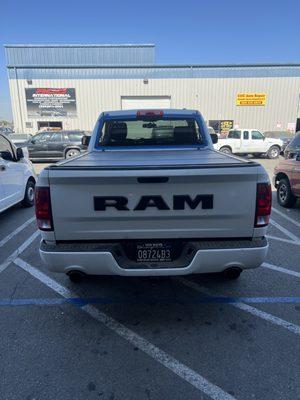 Back window replacement for dodge ram pickup