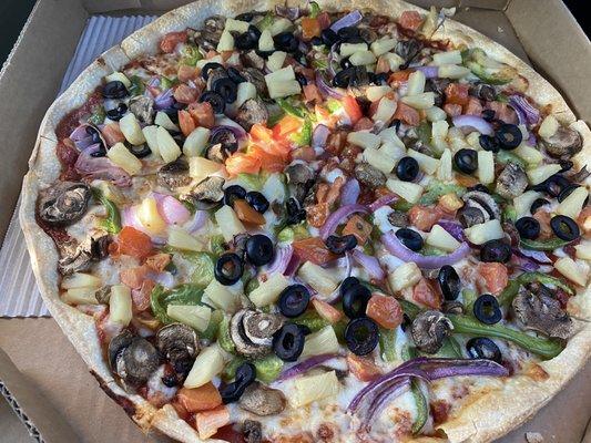 Thin crust Veggie Lover's Pizza with pineapple