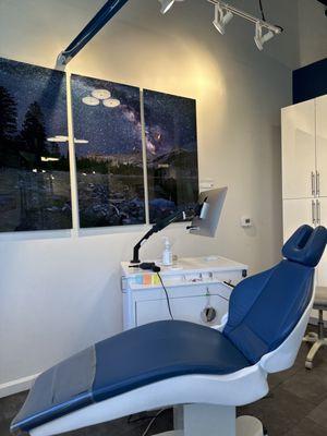 Dental chair