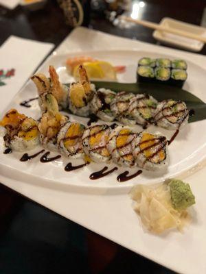 Vegetable Tempura Roll, Shrimp Tempura Roll, Avocado Roll, ebi. Delicious and satisfying!