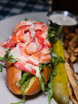 Lobster roll