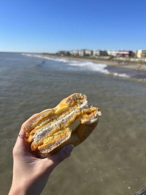 Egg & cheese bagel