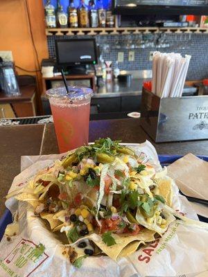 Chicken Nachos and lemonade