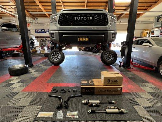 2021 Toyota Tundra Secondary Shock Installation