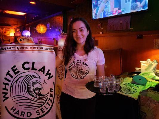 White claw promo