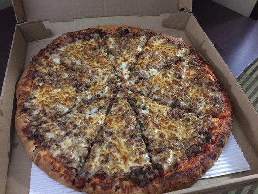 Cheesesteak pizza with mushroom and onion