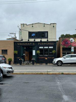 Vaughan's Pub Outside Entrance