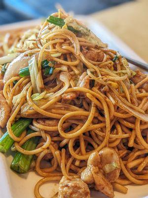 Chicken Fried Noodles