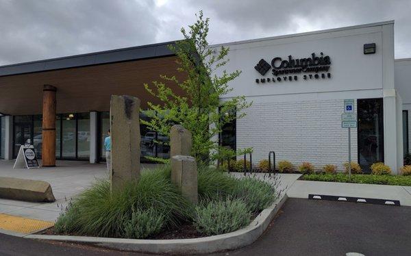 Columbia Sportswear Company Employee Store