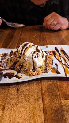 Delicious chocolate chip cookie with ice cream