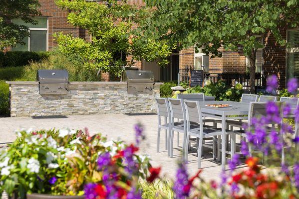 Poolside grills at Camden Franklin Park apartments in Franklin, TN