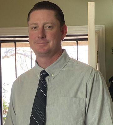 Assistant Manager in Oxnard, Mr. Jason Wallis. Please reach out with any questions, comments or concerns.