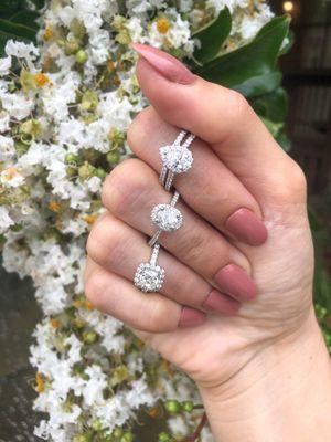 Which would you choose? Pear diamonds, oval diamonds, or cushion diamonds. These engagement rings and wedding bands will leave you dazzled.