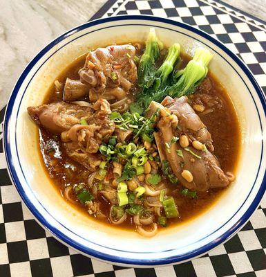 Noodle with pork