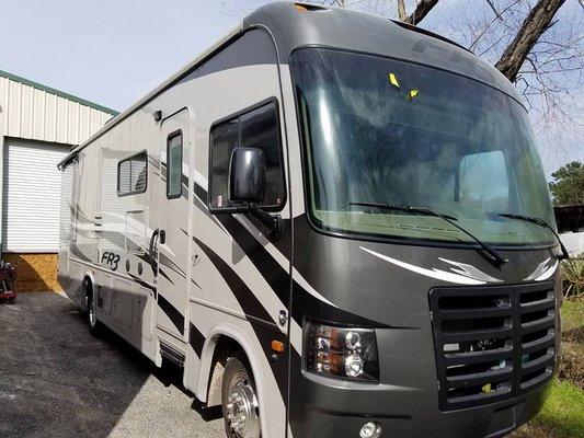 Joes Complete Rv