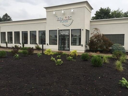 Front Entrance at the Braces Place