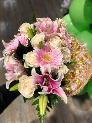 Flowers and chocolates gift basket!