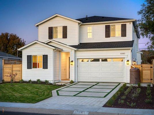 8380 Kenyon Ave, Westchester 90045. Newly built home by Thomas James Homes located in the Kentwood neighborhood of Westchester.