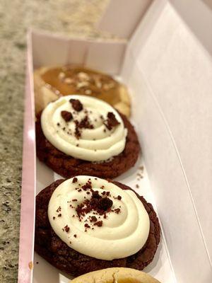 Red velvet cookies