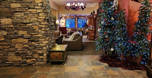 One angle of the Bavarian Lodge lobby as seen from the breakfast room.