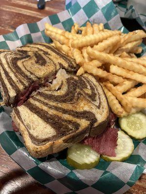 Reuben Sandwich & Fries