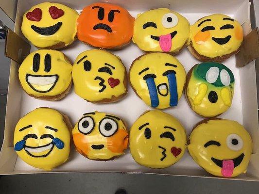 Emoji donuts!