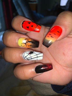 Halloween Nail Design (Right Hand)